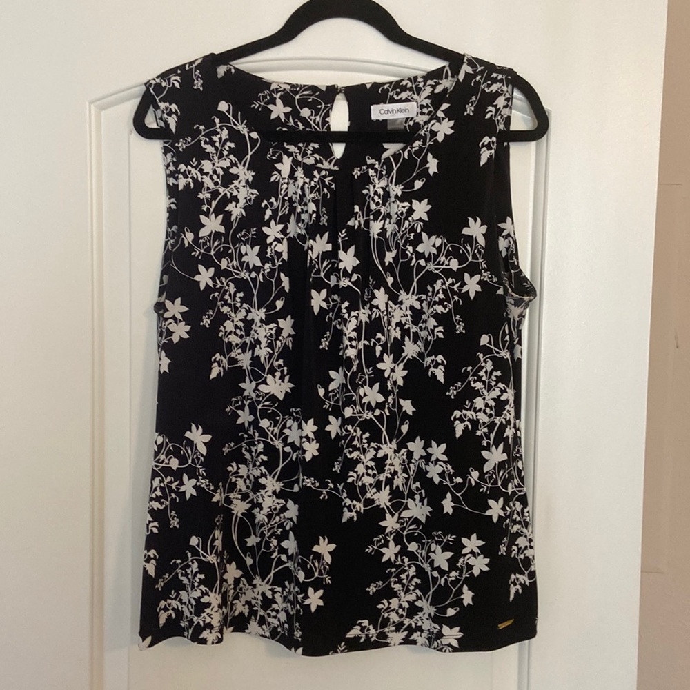 Calvin Klein XL - black sleeveless top with white flowers- blouse